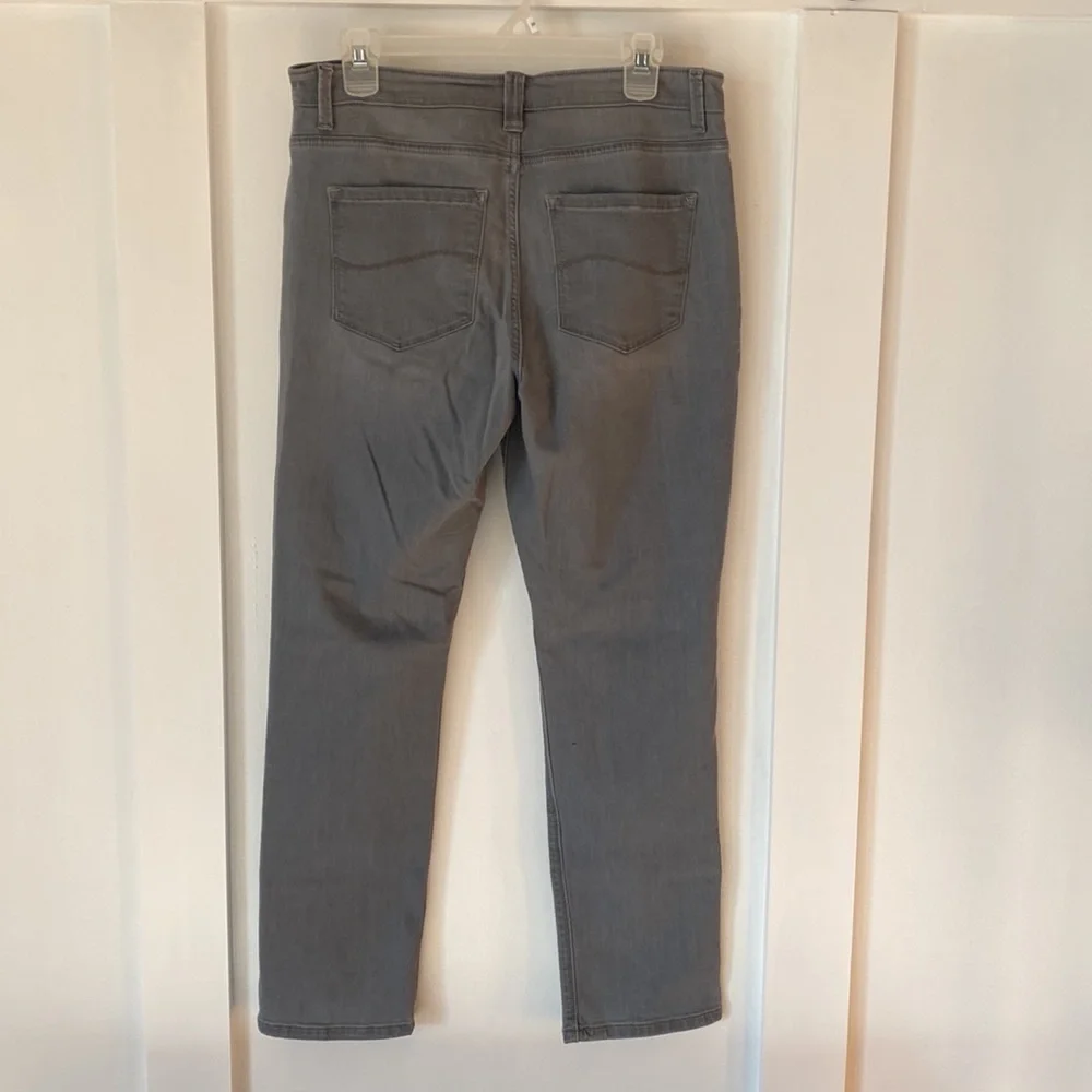 LEE gray skinny jeans